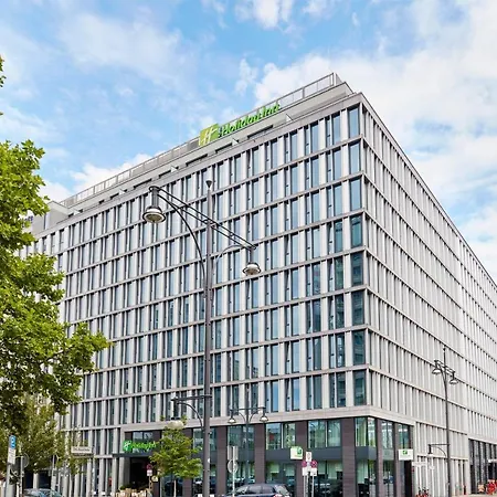 Holiday Inn Berlin-Alexanderplatz, An Ihg Hotel-3